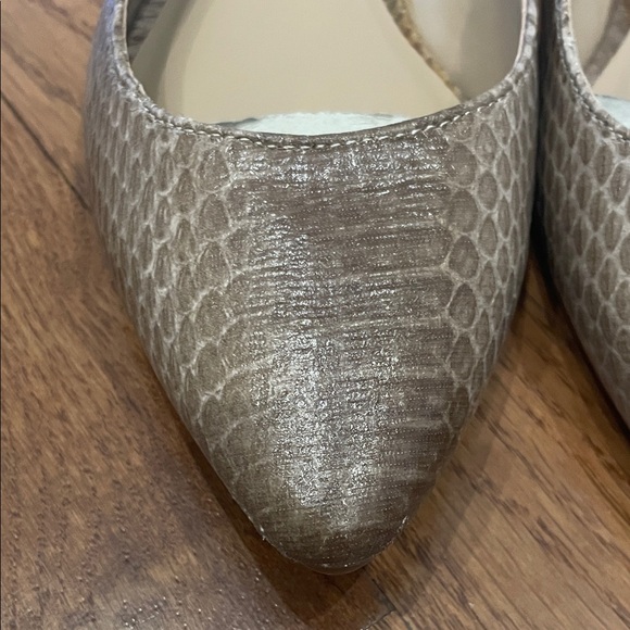 Ann Taylor Giana Slingback Flat - Picture 3 of 9